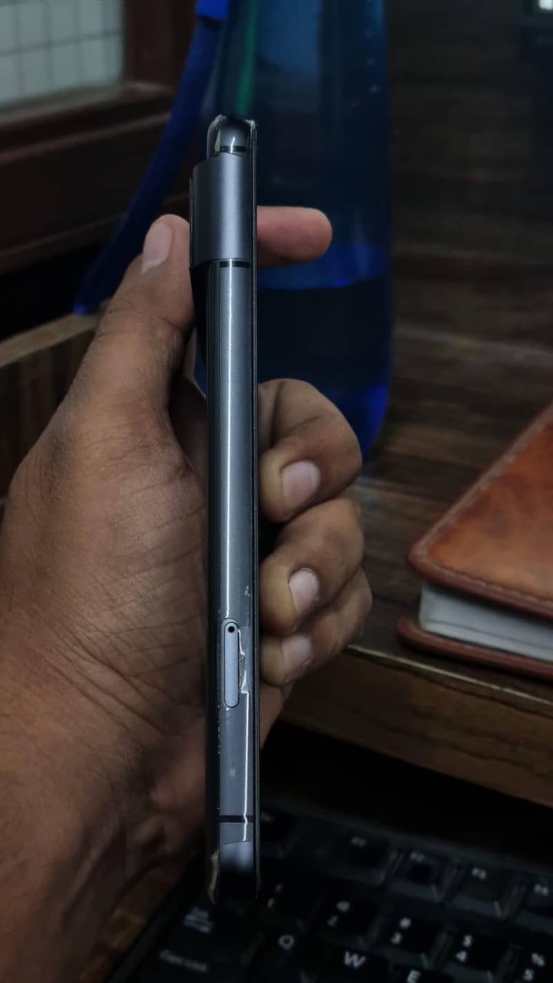 Google Pixel 8 3