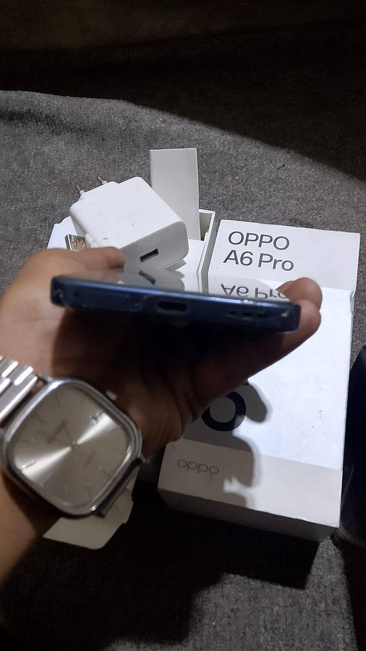 OPPO A6 pro 1