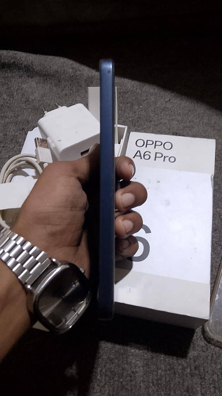 OPPO A6 pro 8