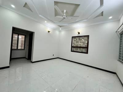 Get In Touch Now To Rent A 3200 Square Feet House In G-15/2