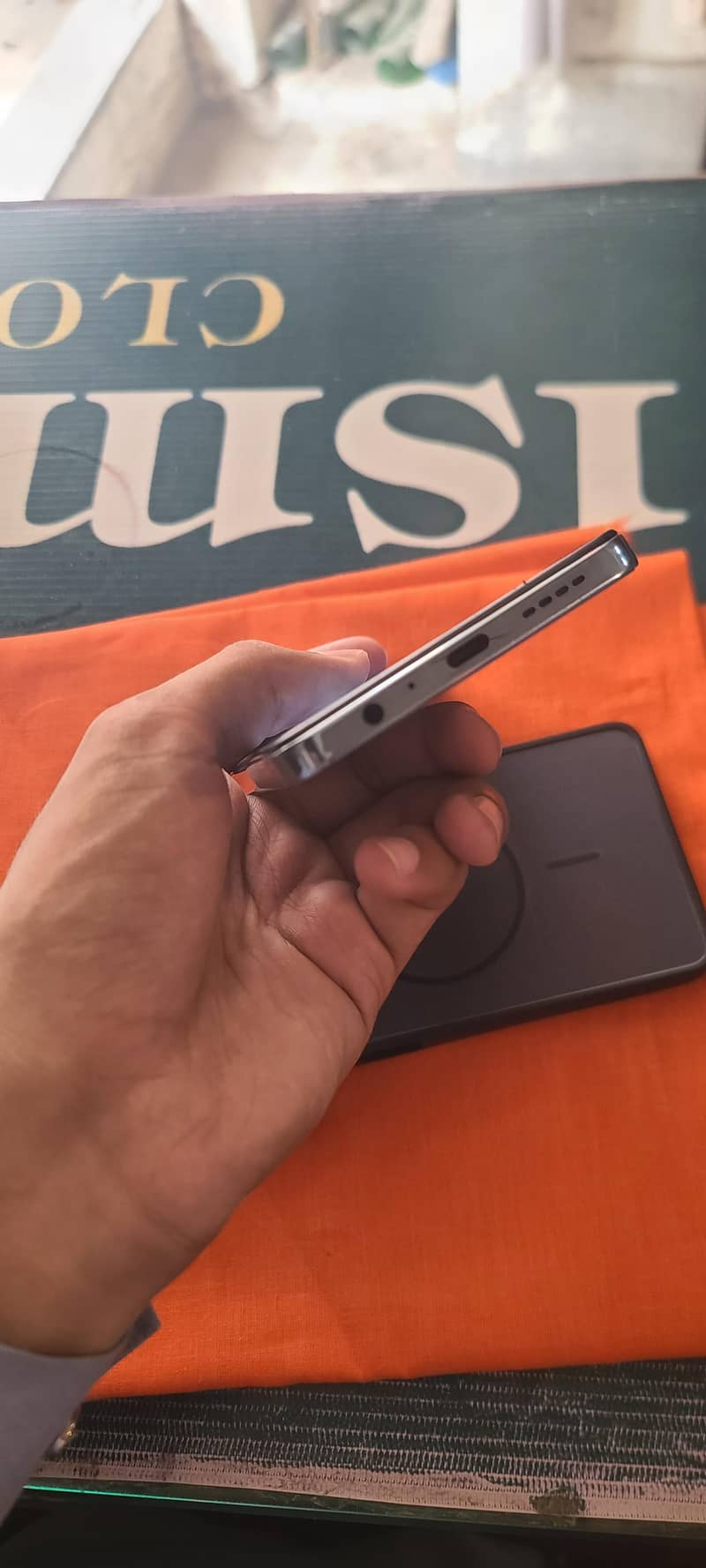 Infinix Note 30 1