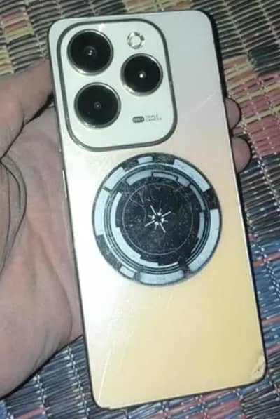 Infinix Hot 40 Pro