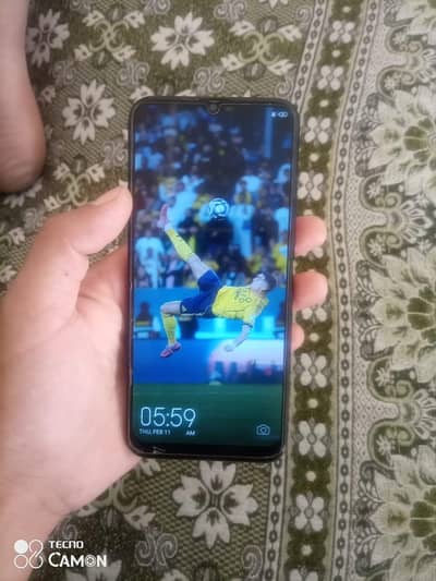 Tecno Spark 4