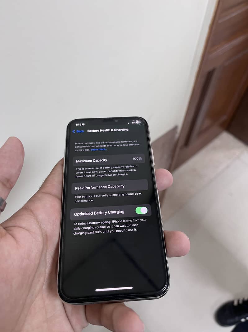 Apple iPhone X 2