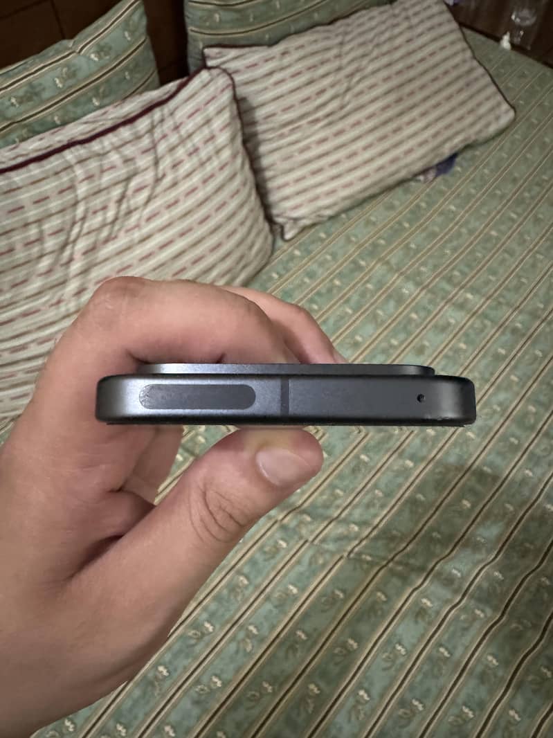 Google Pixel 9 – 10/10 Condition 6