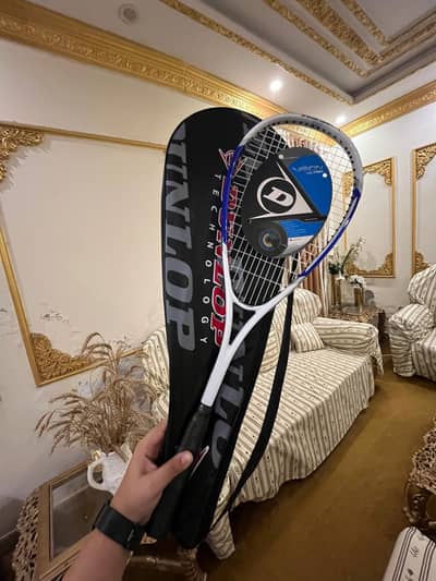 SQUASH RACKET