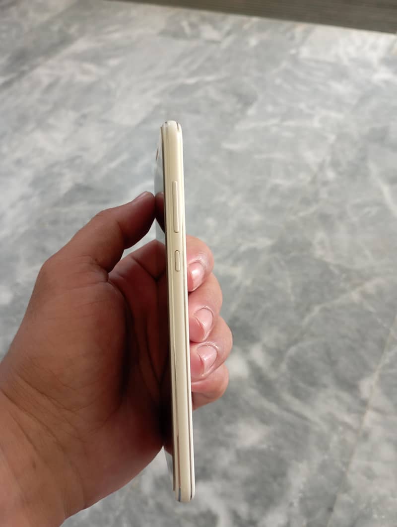 Honor 9 Lite 4