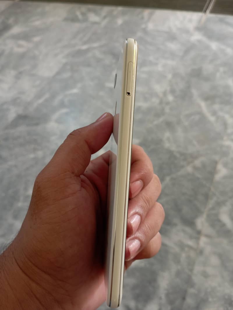 Honor 9 Lite 5