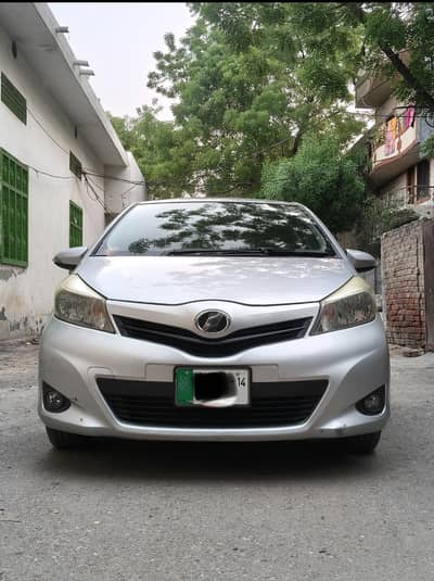 Toyota Vitz 2011 Model - 2014 Import