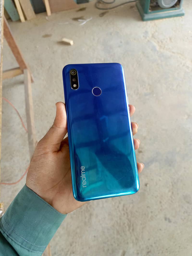 Realme 3 0