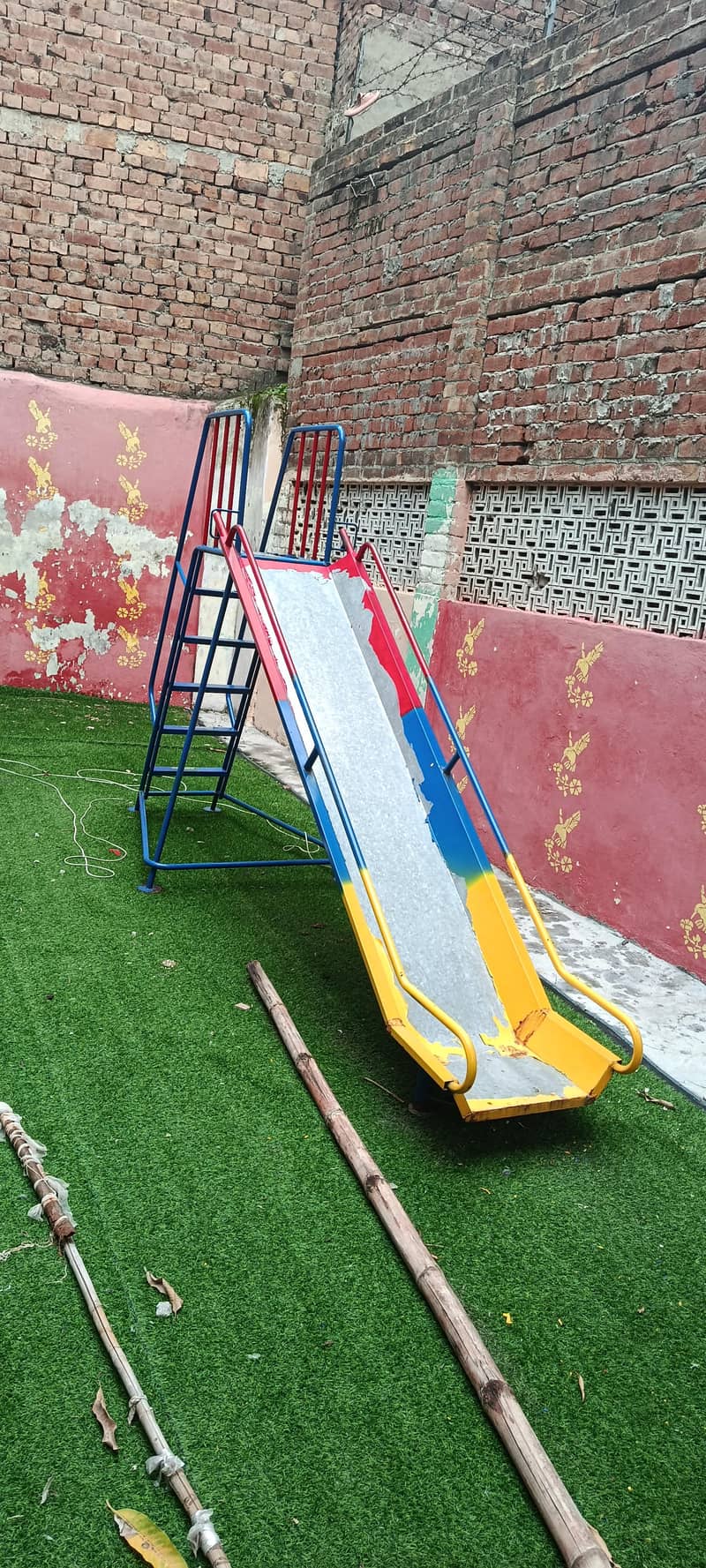 SLIDE 3