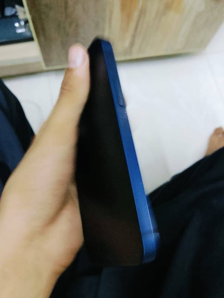 Apple iPhone 12 mini 2