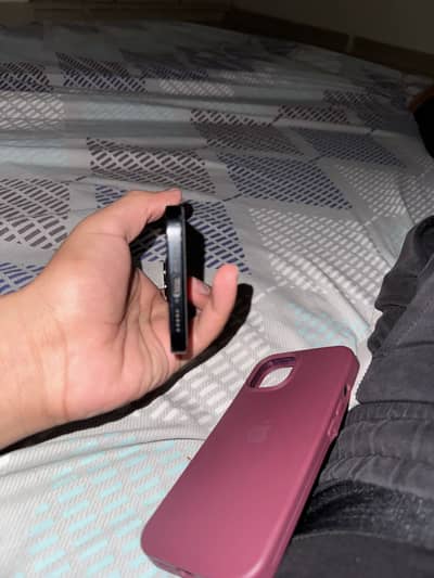 Apple iPhone 15