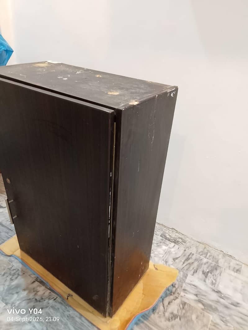 Mini Cabinet 6