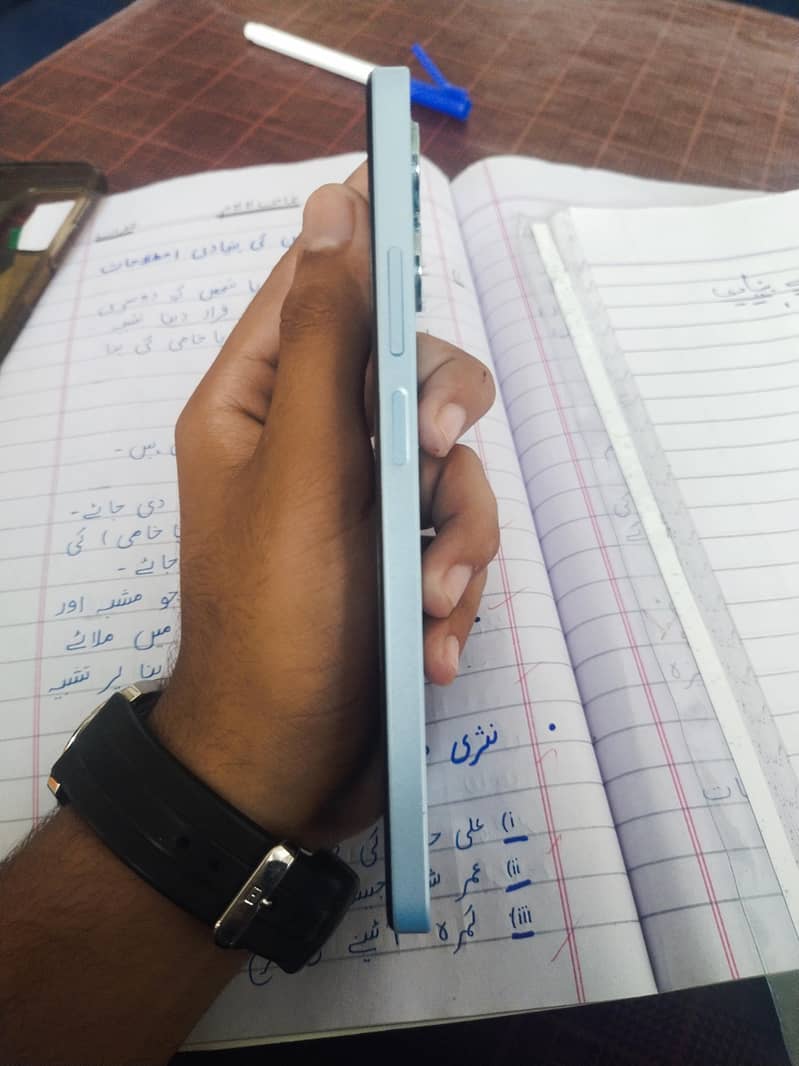 Realme Note 50 4