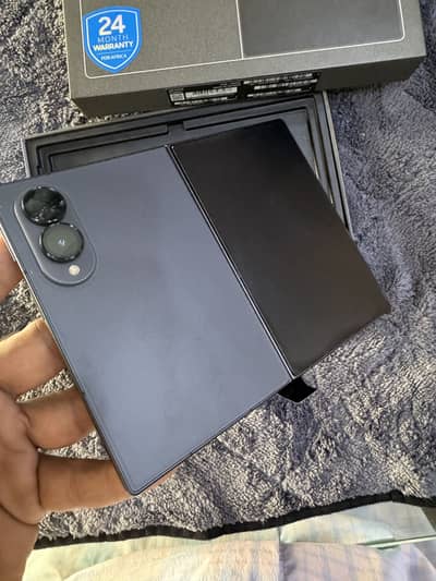 Samsung Mobile Z Fold 8