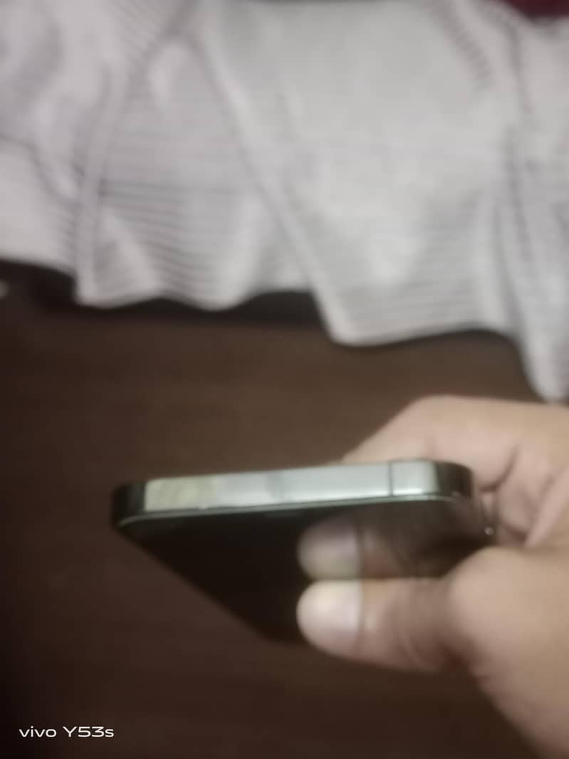 Apple iPhone 12 Pro Max 4