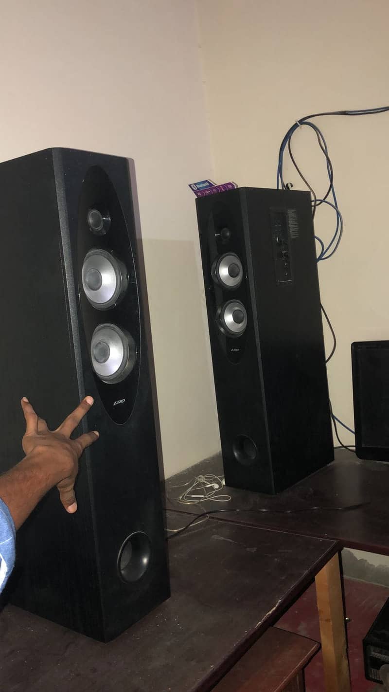 F&D T60X D 1