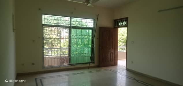1 kanel Ground Portion available For Rent F17/2 Islamabad