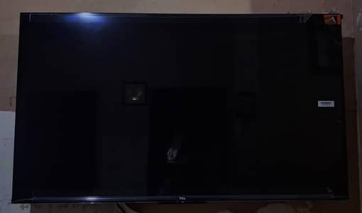 Smart LED T-screen 4K UHD TV