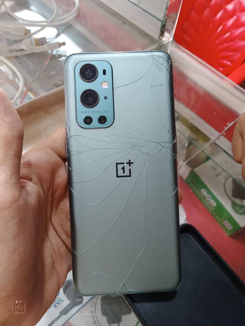 One Plus 9 Pro 1