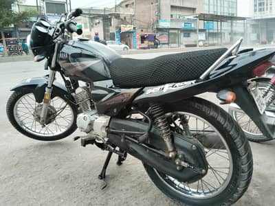 Yamaha YB125Z 2021 Model | Black | Excellent Condition | Genuine Bike