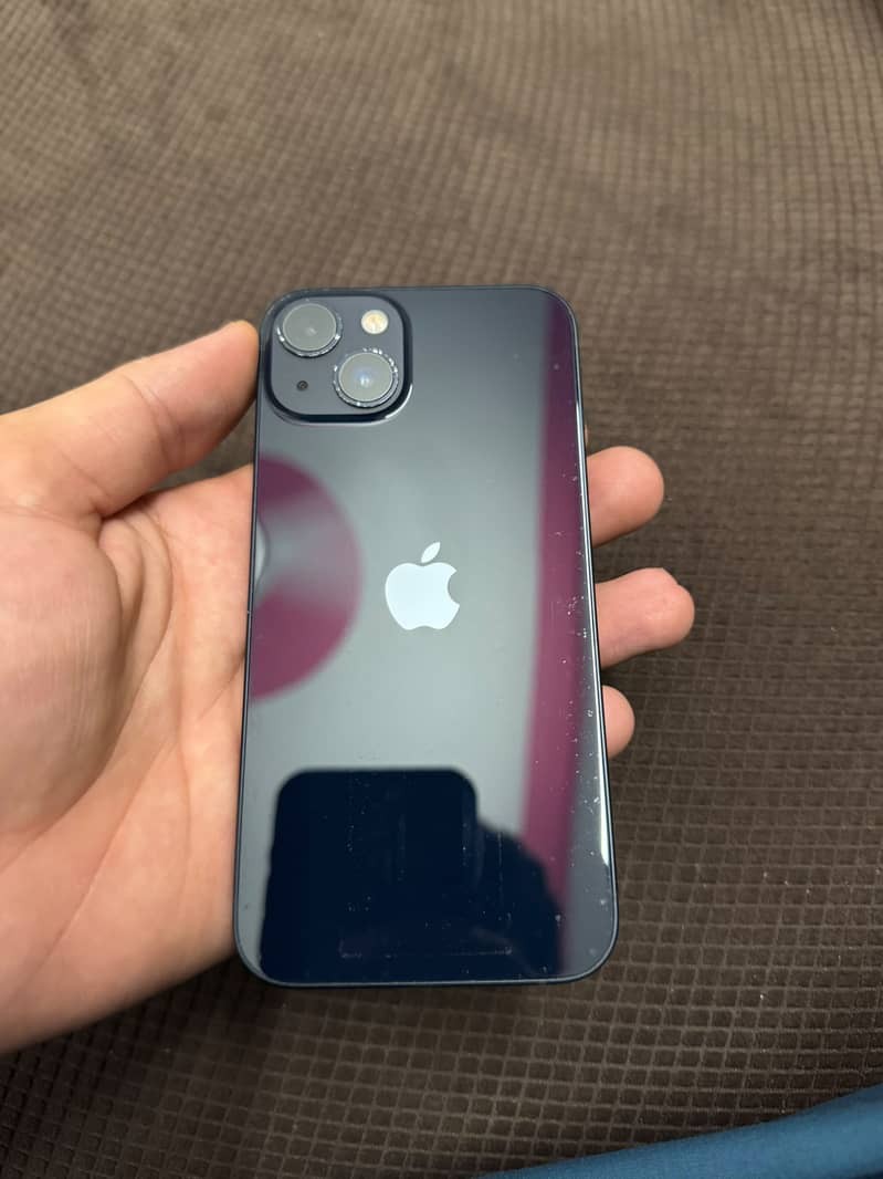 Apple iPhone 13 6