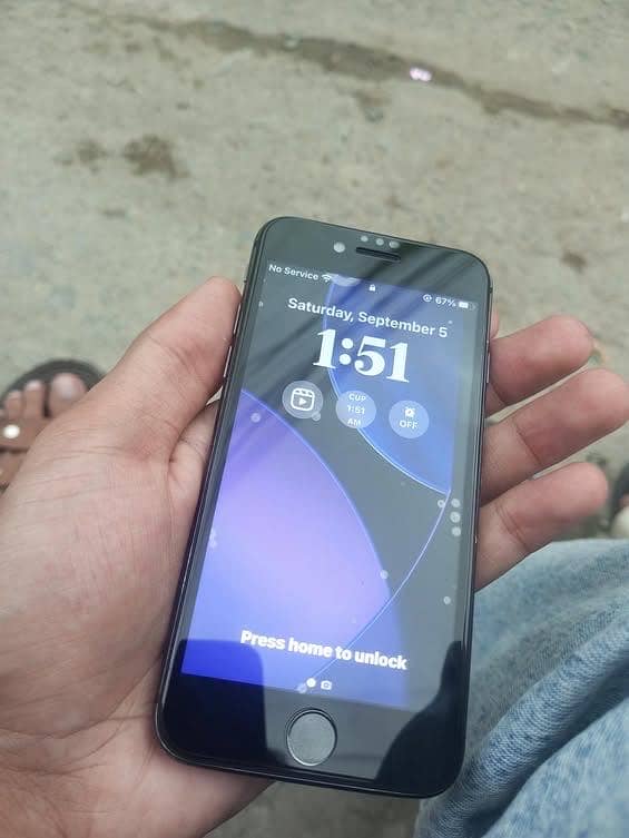 Apple iPhone 8 0