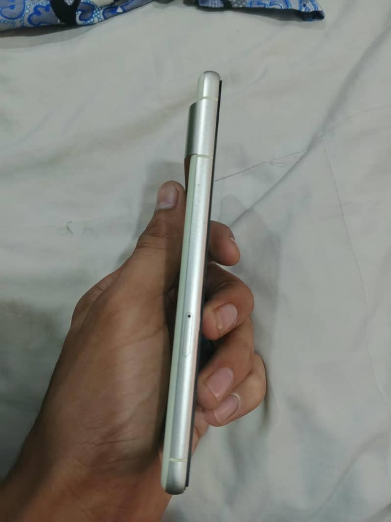 Google Pixel 7 3