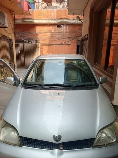 Toyota Platz 2000 - Excellent condition | Punjab registered