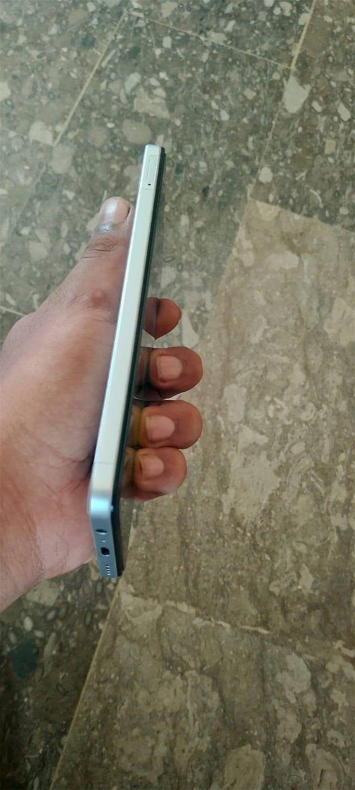 Realme C71 1