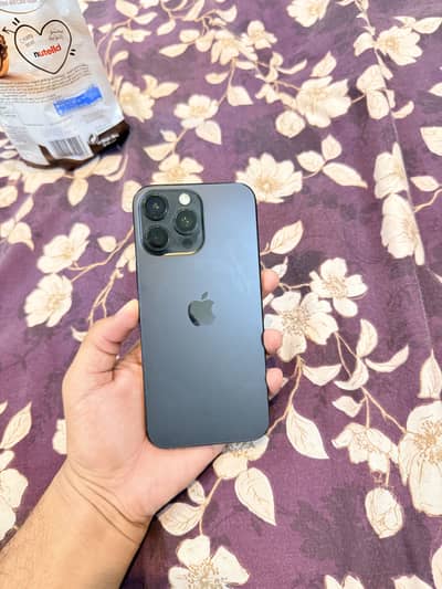 Apple iPhone 16 Pro Max black