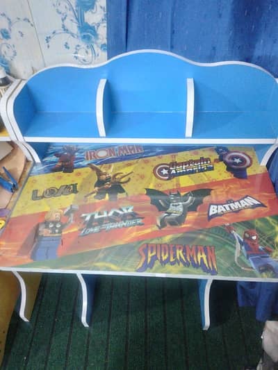 KIDS STUDY TABLE