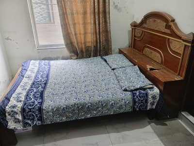 Queen size bed, Urgent sale with storage without mattress