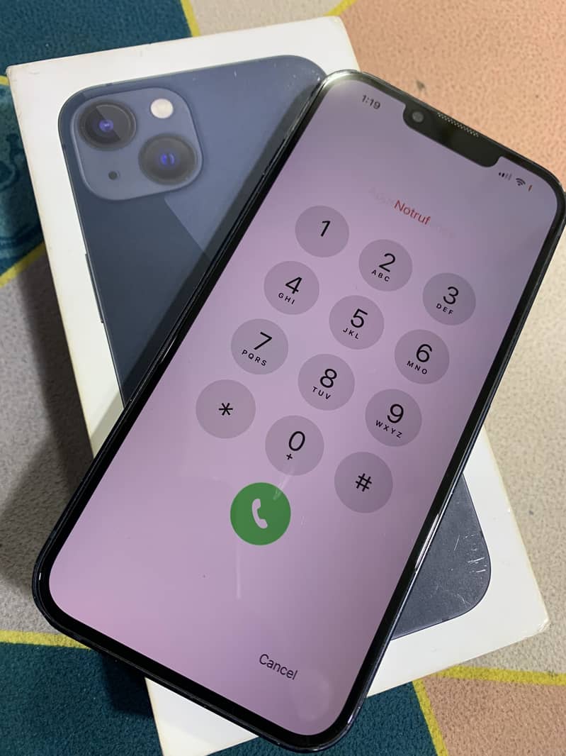 Apple iPhone 13 1