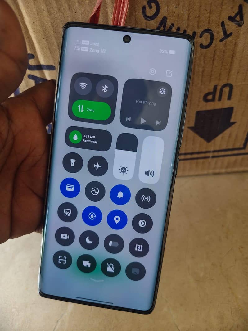 Tecno CAMON 30S 3