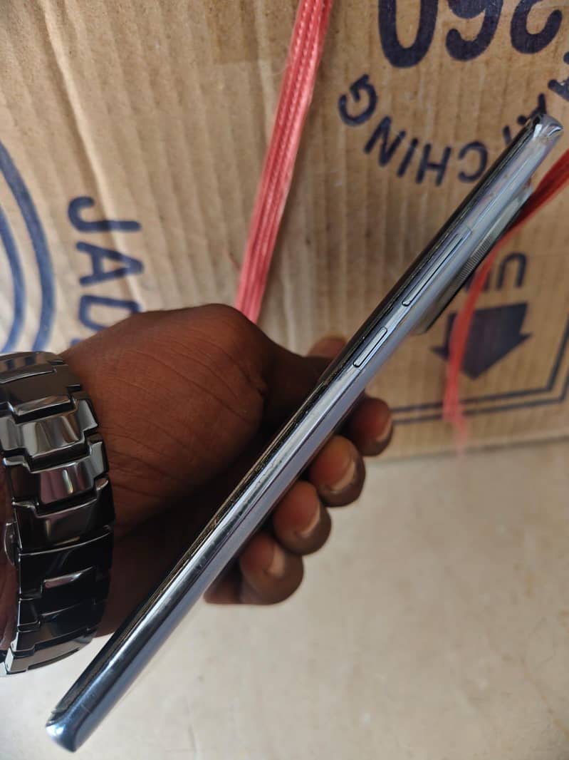 Tecno CAMON 30S 5