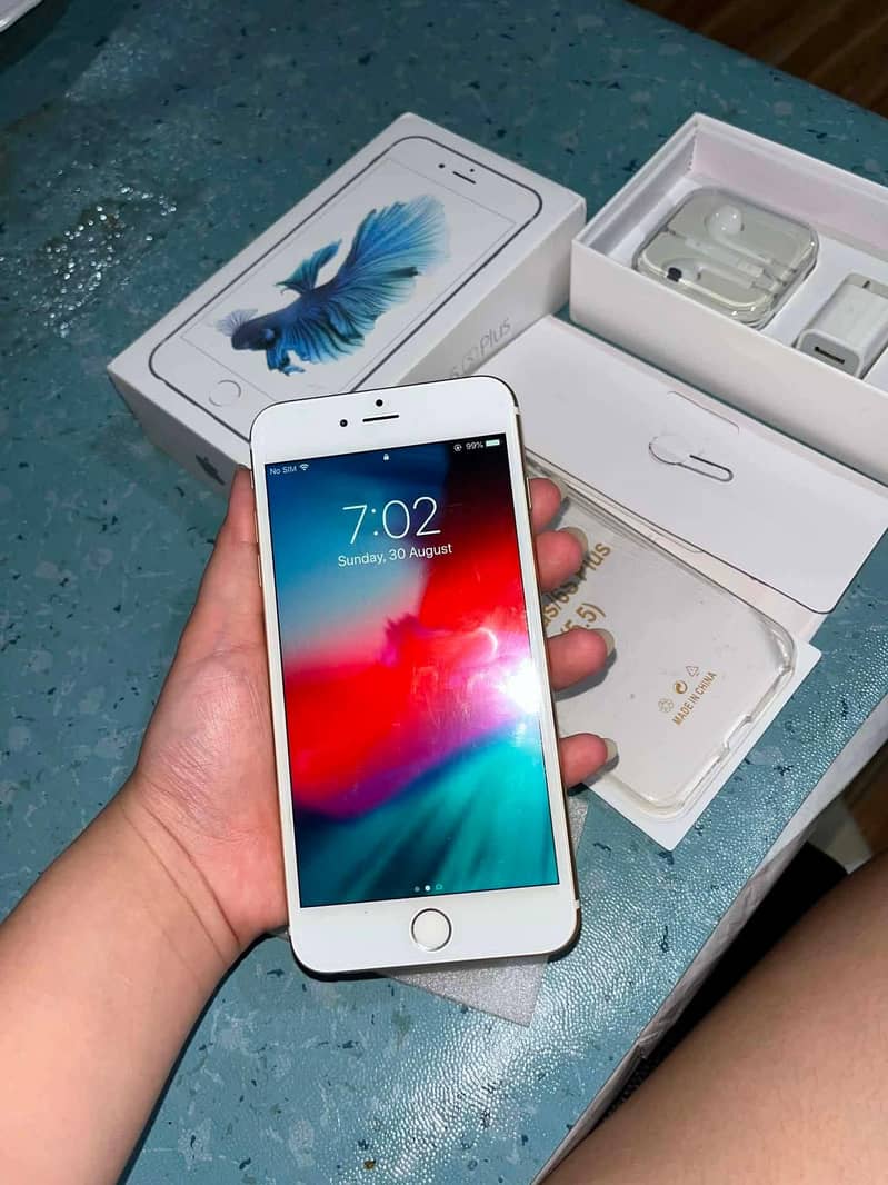 Apple iPhone 6S Plus 1