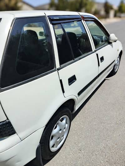 Suzuki Cultus 2011-12
