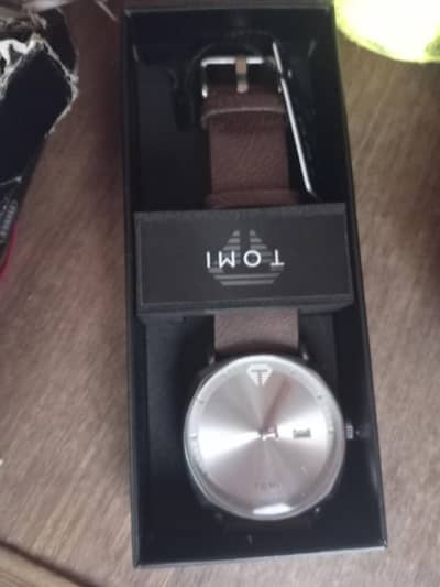 men's and women's watch just like new
