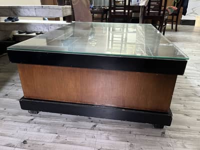 Table for sale condition 9/10