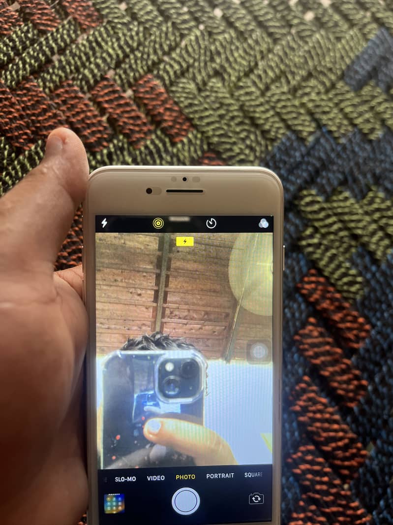 Apple iPhone 8 Plus 0