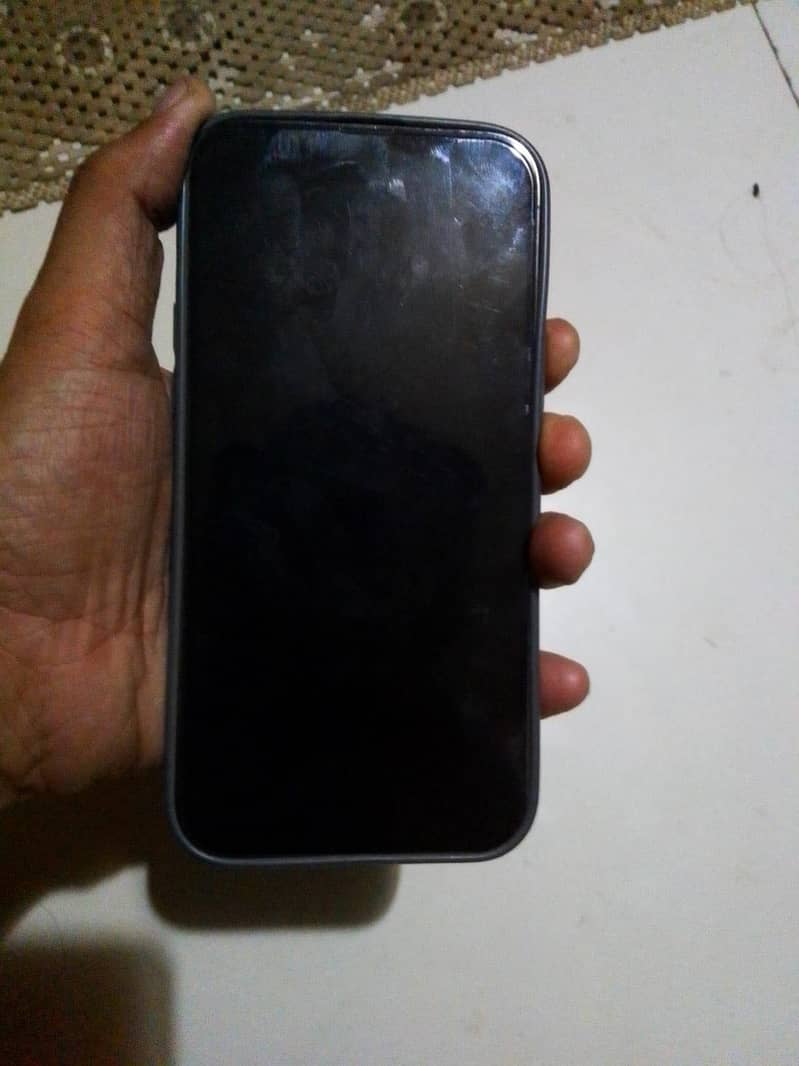 Iphone 13 pro max 4