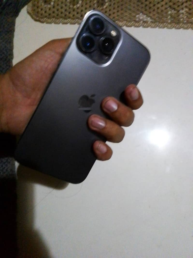 Iphone 13 pro max 5