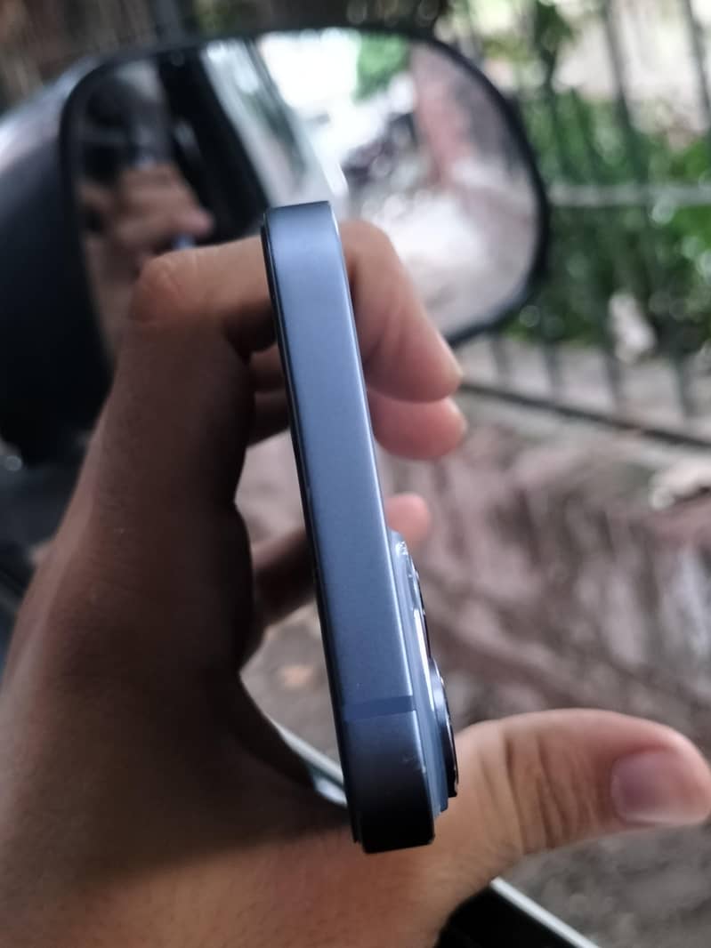 Apple iPhone 14 2