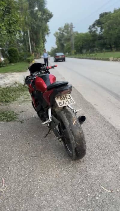 Yamaha R3 400 CC 2018 Model