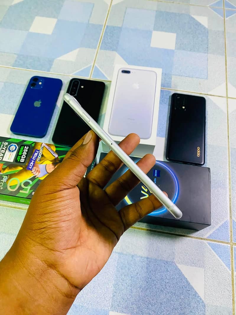 Apple iPhone 7 Plus 7