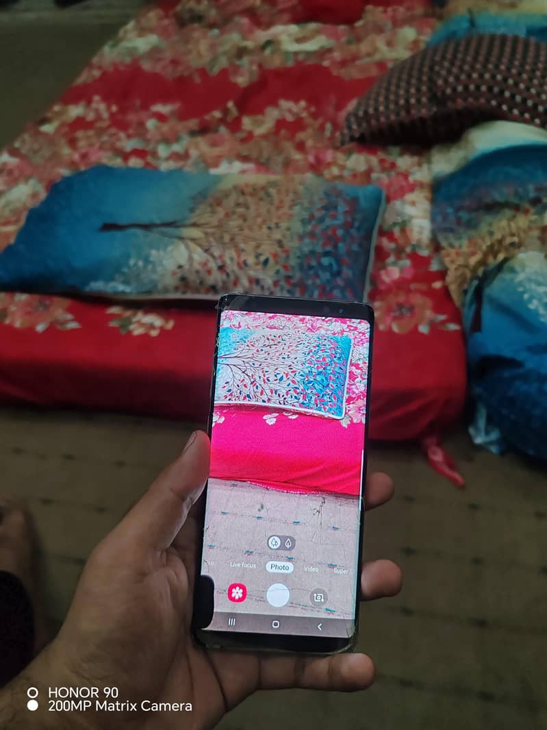 Samsung Mobile Note 8 4