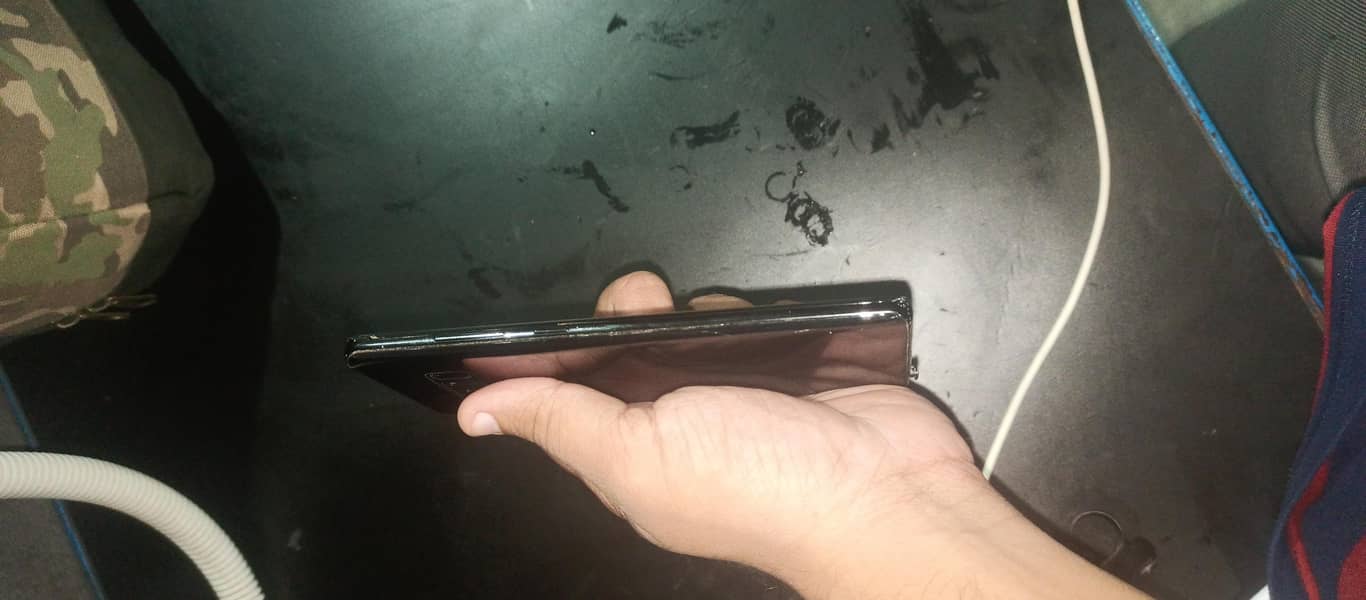 Samsung Mobile Note 8 4