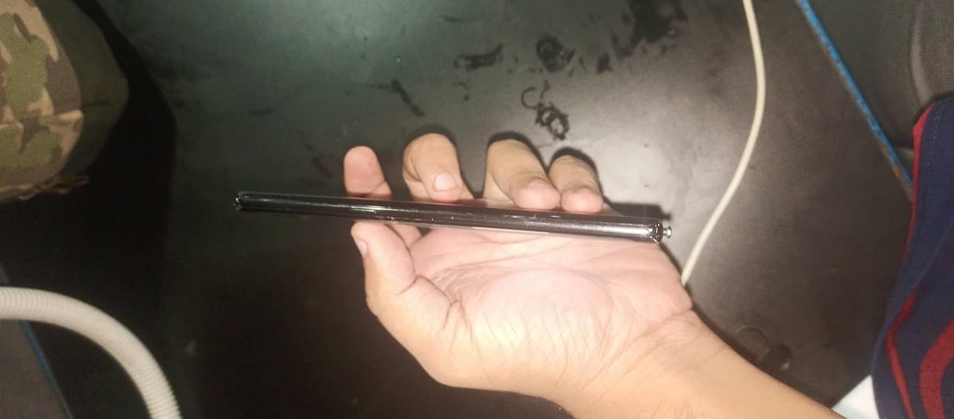 Samsung Mobile Note 8 5